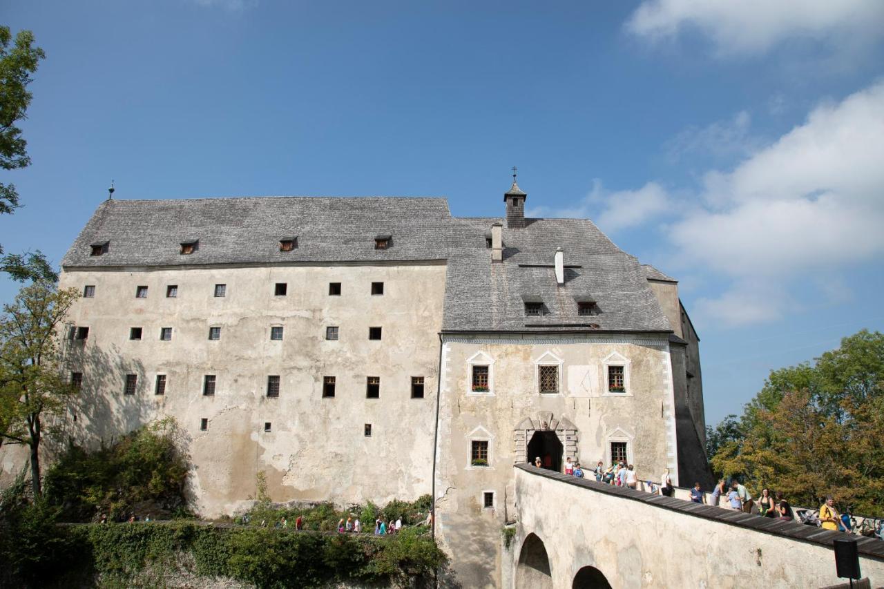 מלון Micheldorf in Oberösterreich Burg Altpernstein מראה חיצוני תמונה